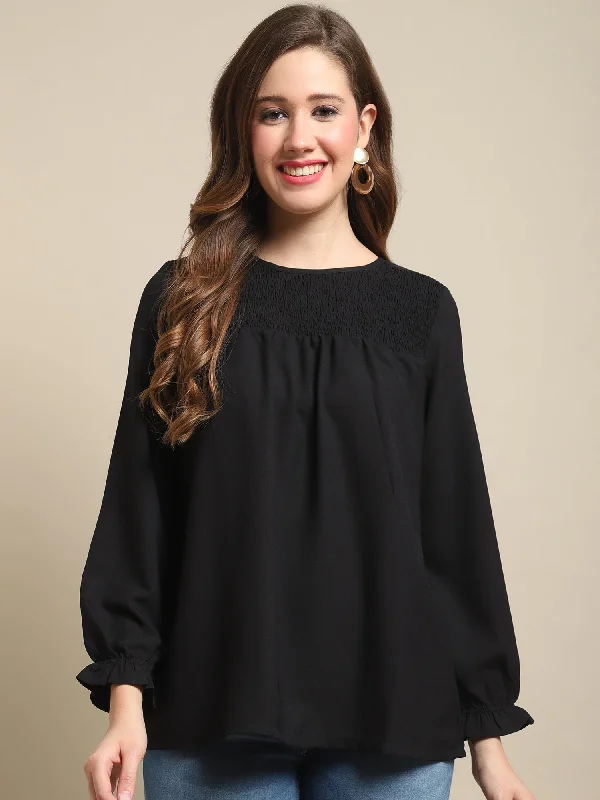 Women's Casual  Black Solid Round neck Top