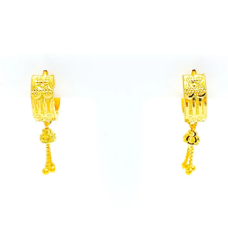 Glimmering Striped 22k Gold U-Bali Earrings