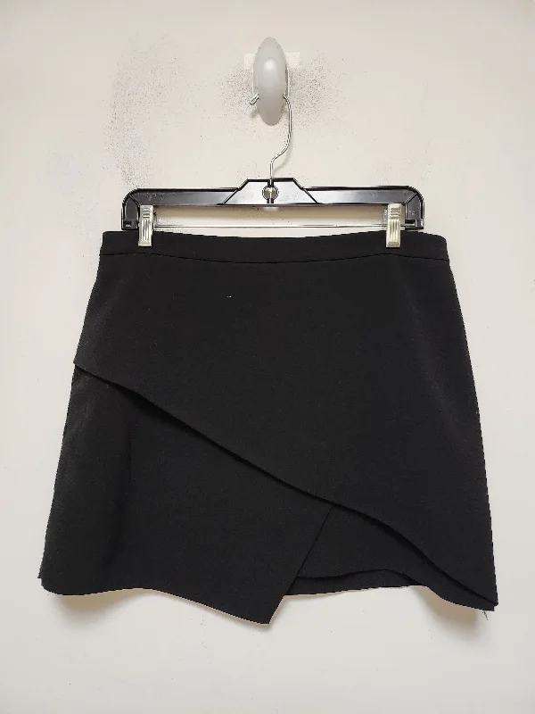 Skirt Mini & Short By Bcbgmaxazria In Black, Size: 10